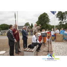 12 -7-2015 Onthulling grafsteen Herwen Coll. P.Snip- HKR (57)